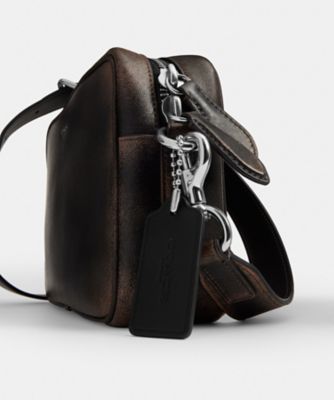 コーチ　COACH   ソフトペブルドレザーカメラバッグ　クロスボディ COACH（コーチ） 《クーポン配布》コーチ ショルダーバッグ レザー